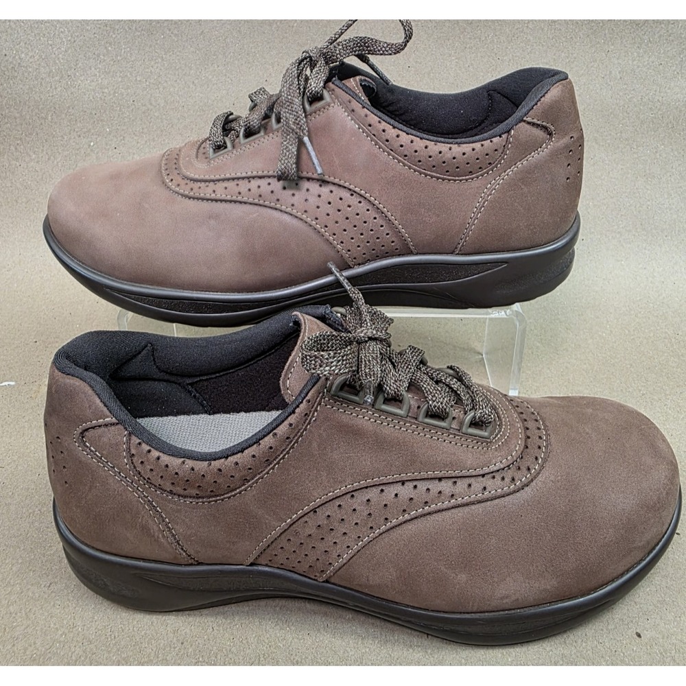 SAS (9.5 W) Women's Walk Easy Be Happy Brown Nubuck Leather Lace Up Shoes